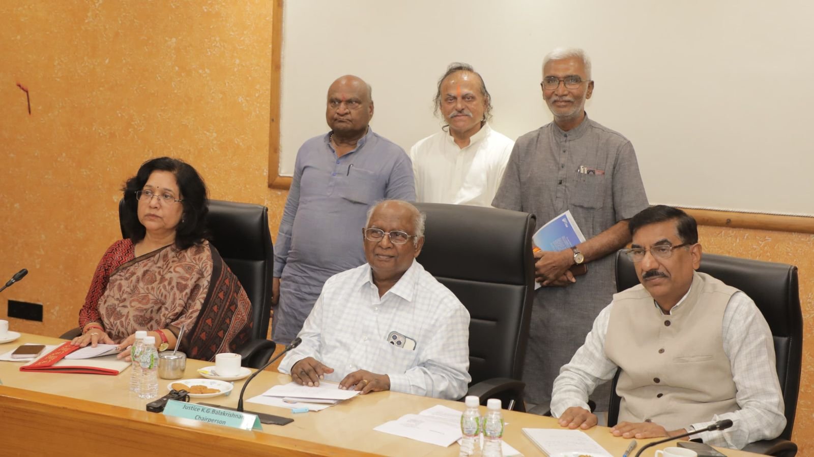 दलित मुस्लिम और दलित ईसाई को अनुसूचित जाति का लाभ नहीं, जस्टिस केजी बालकृष्णन कमीशन की आने वाली है रिपोर्ट
